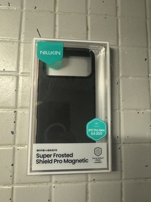 NILLKIN Super Frosted Shield Pro Magnetic Back Case for iP17 Pro Max Black