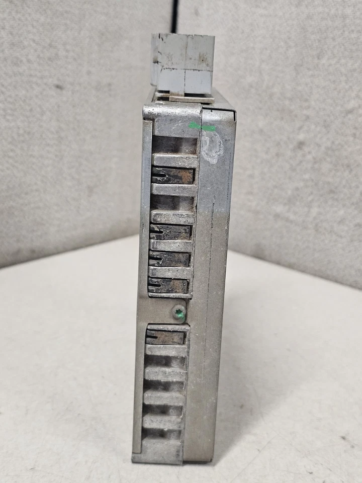 1997 Ford F150 F250 5.8 4X4 AT ECU ECM módulo de controle do motor F6TF-12A650-NA - Imagem 4 de 4