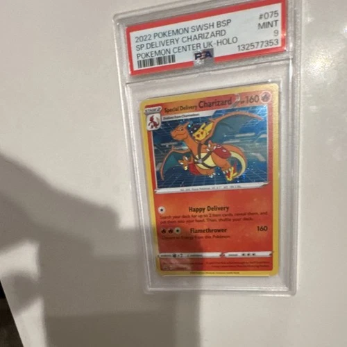 Pokémon Special Delivery Charizard SWSH075 Promo Holo SWSH PSA 9 2022