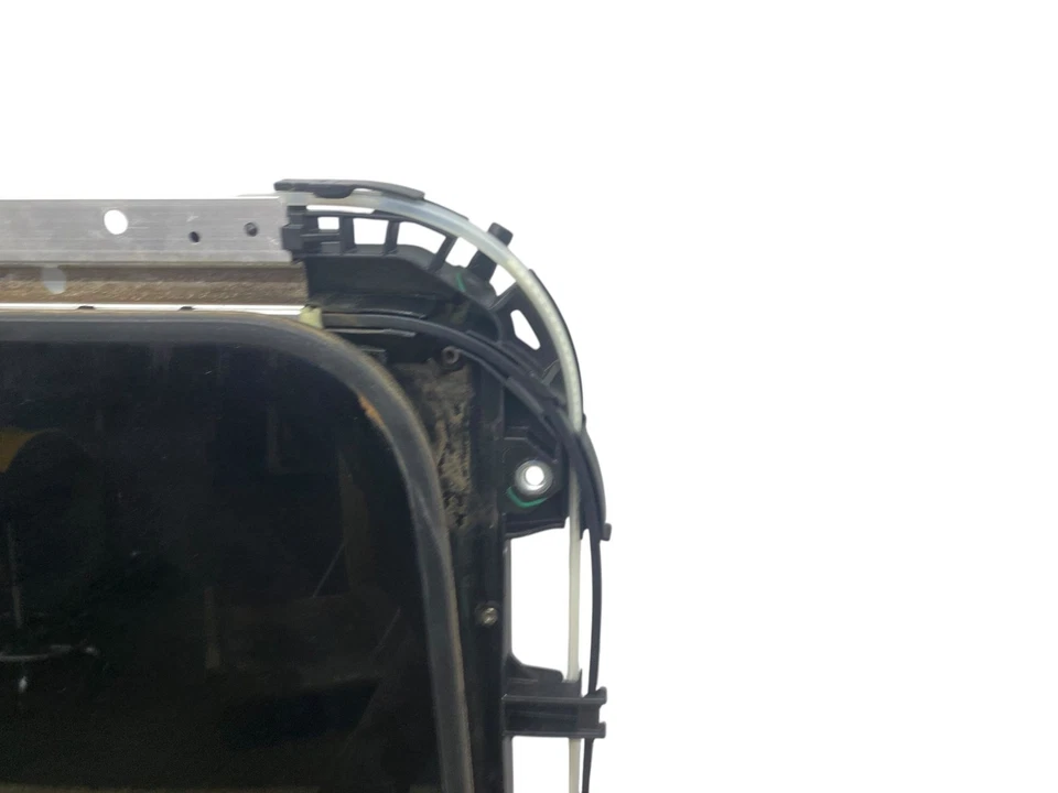 2015-2020 CHEVY SUBURBAN OEM SUNROOF GLASS WINDOW W/ TRACK & FRAME ASSEMBLY — 第 4/4 张图片