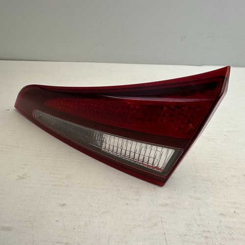 2020-2022 Kia Soul Rear Right Inner Side Outer Taillight Lamp OEM, 92404-k0 - Picture 2 of 5