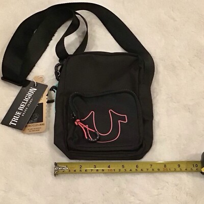 関税送料込★TRUE RELIGION★ロゴ ショルダーバッグ True Religion NWT Crossbody Bag Small Nylon Black Zipper