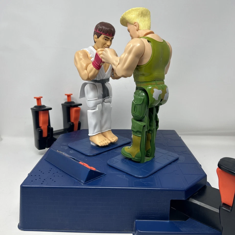 ¡Raro! De colección Street Fighter II, Rockem Sockem Robots Tiger Works MEMORIES (665) Foto 3 de 4