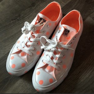 pink converse womens size 9