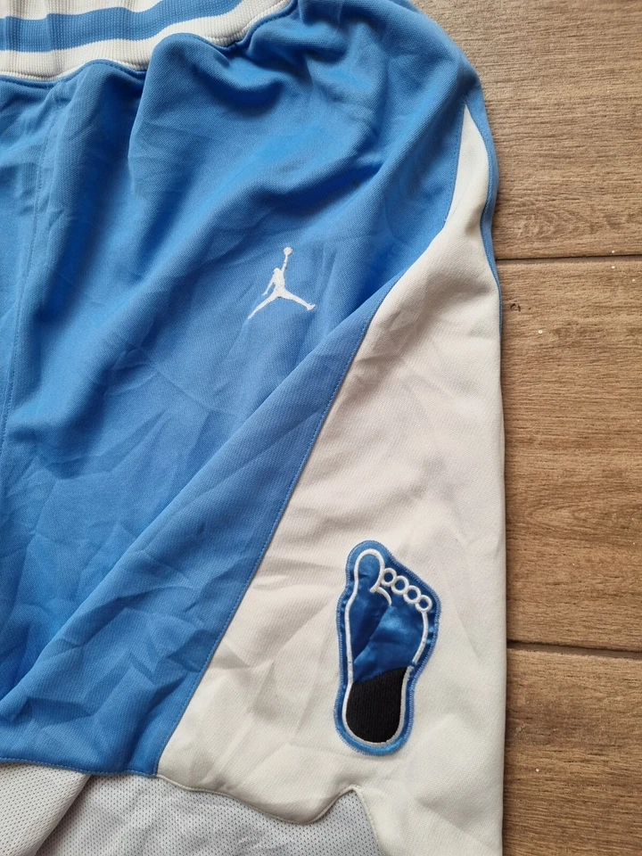 Pantalones Cortos Nike Jordan UNC Carolina del Norte Retro 1982 Tacón Alquitranado Talla Mediana Raros De Colección Foto 2 de 4