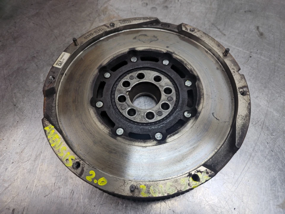 2015-2018 TOYOTA AVENSIS 2.0 DIESEL 2WW FLYWHEEL DUAL MASS CLUTCH KIT 53K MILES - Image 4 of 4