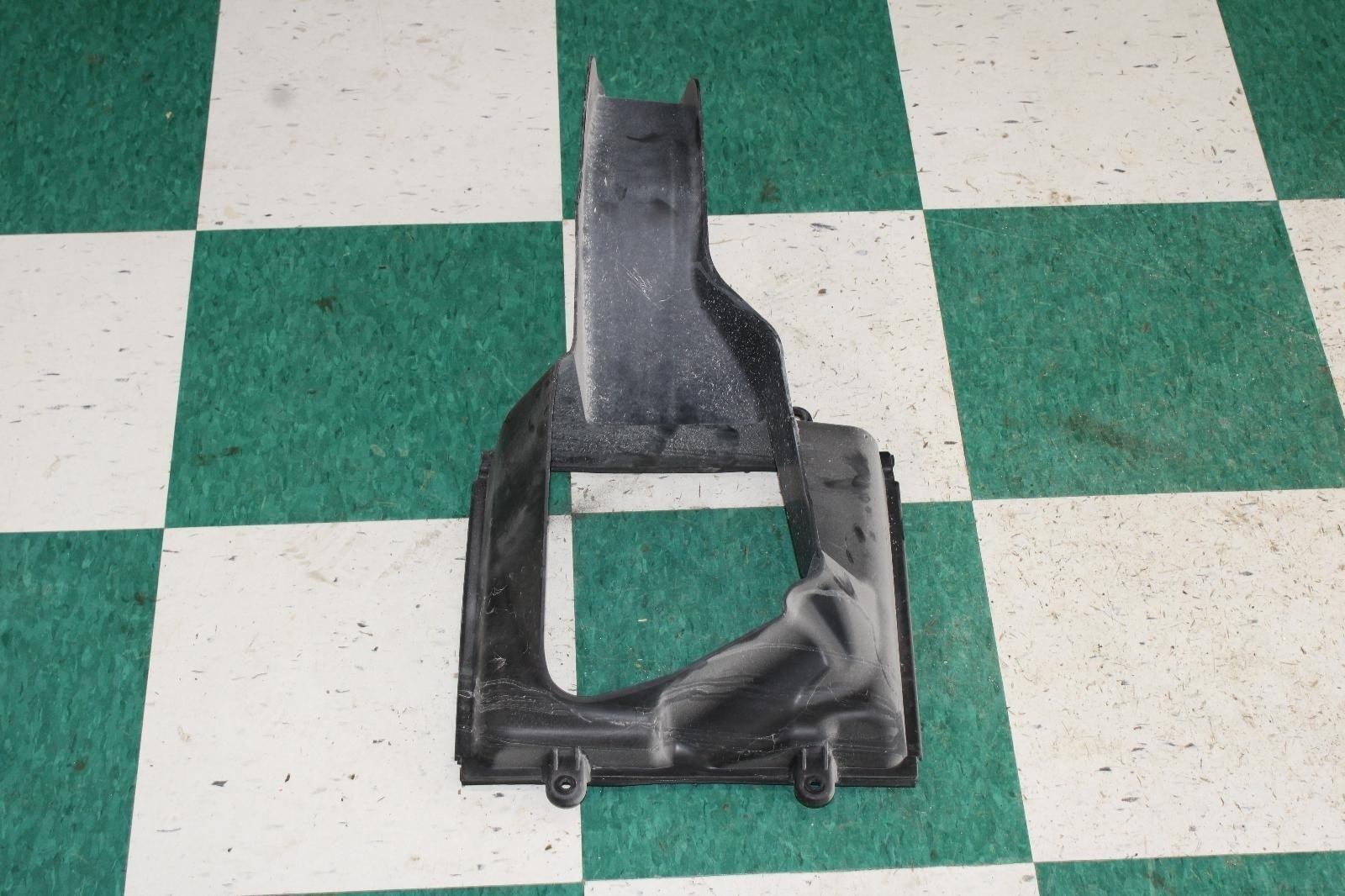14-20 Ghibli 3.0L Engine Motor Intercooler Driver Left LH Shroud Trim Duct OEM