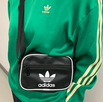 adidas Adicolor Classic Mini Airliner Bag IT7598 – Black | eBay