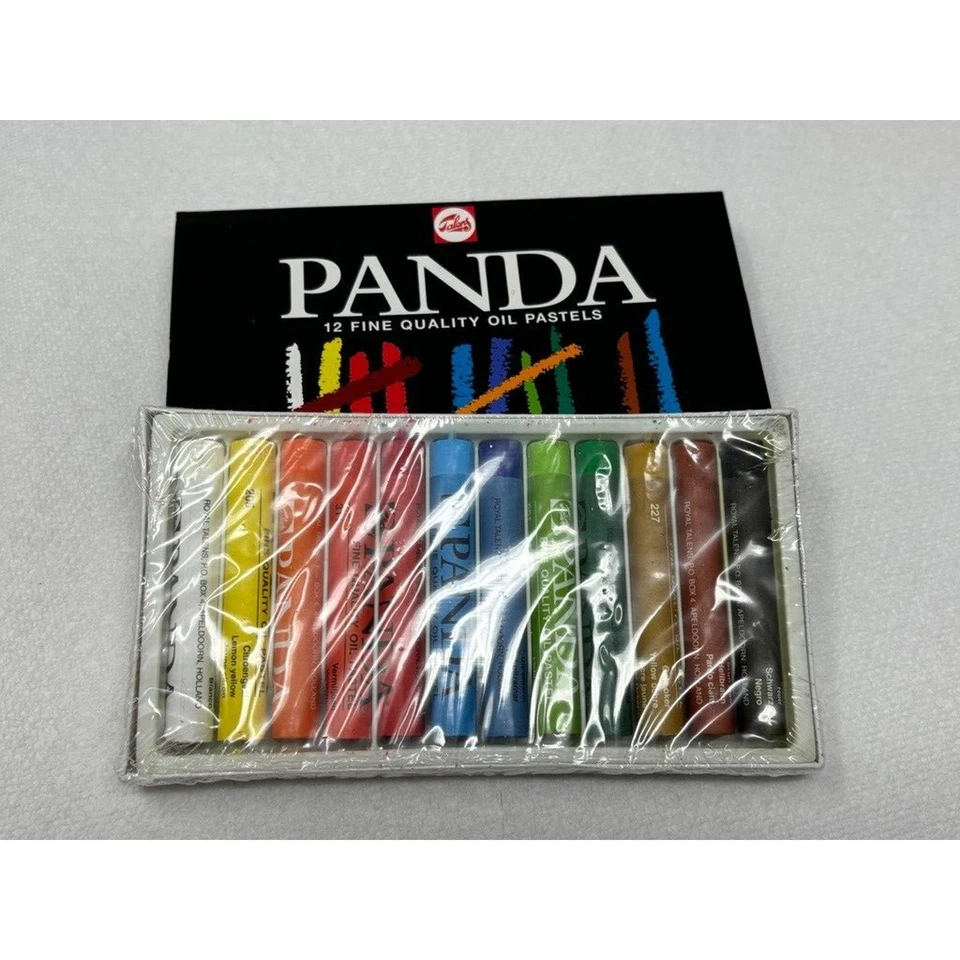 Royal Talens 400C12 Panda Oil Pastels 12 Pack - Image 4 of 4