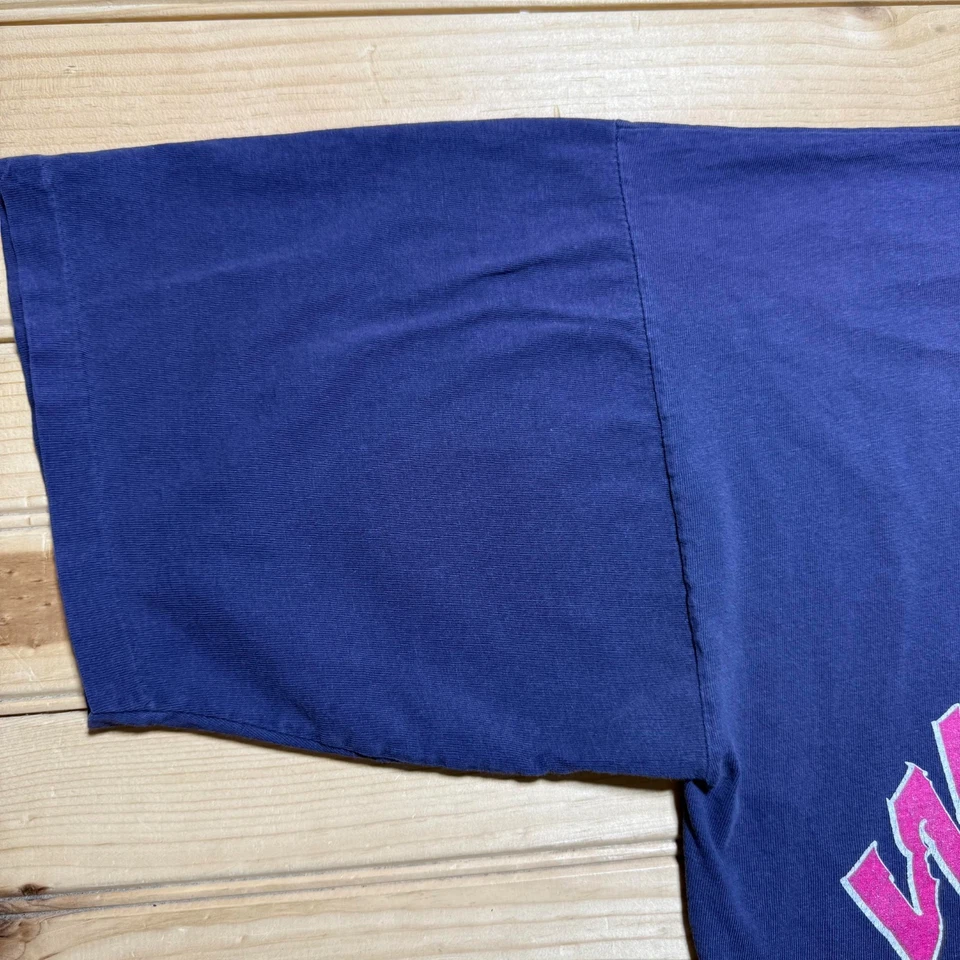 Vintage 90s What's the Point? I'm the Boss Teddy Bear Grunge Funny Shirt - Large - Image 3 of 4