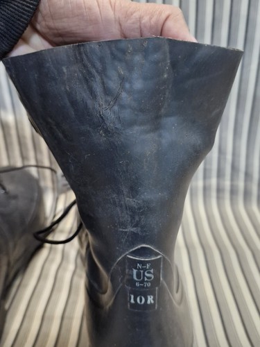 MICKEY MOUSE BUNNY BOOTS BATA 10 REGULAR schwarz, neu, passt normalerweise Größe 11 Schuh - Bild 18 von 21