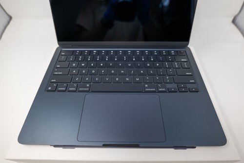 Apple Macbook Air M2 2022 13" 8-Core CPU 10-Core GPU 512GB 8GB Ram Midnight - Afbeelding 11 van 18