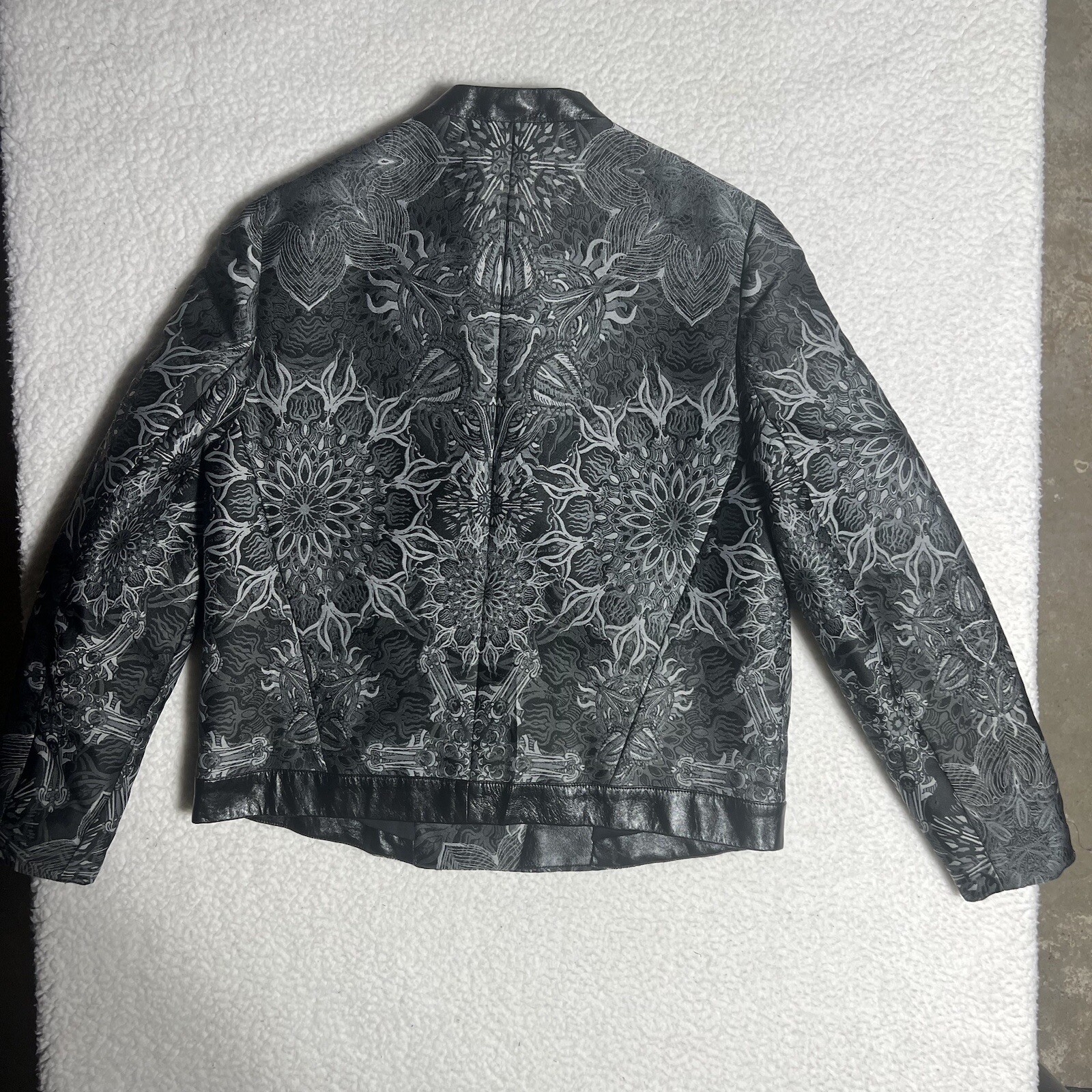 Picture 9 of 10