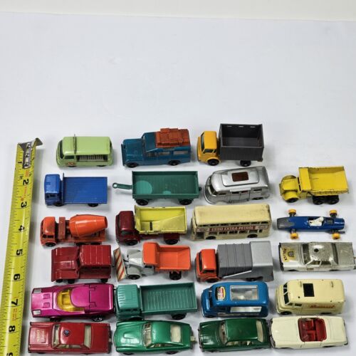 LOT RARE 23 OLD VINTAGE LESNEY MATCHBOX CARS VEHICLES VANS TRUCKS - Picture 3 of 18