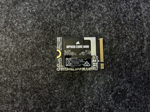Corsair MP600 Mini 2 TB M.2 PCI Express 4.0 NVMe QLC 3D NAND