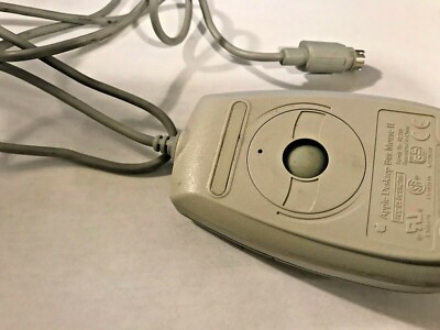 【激レア】Apple Keyboard II Bus Mouse II レトロ 激レア】Apple Keyboard II Bus Mouse II レトロ