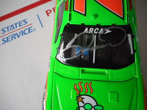 Danica Patrick signed #7 ARCA Chevy ROOKIE 1/24 Diecast GA Certified GM005192 - Picture 4 of 12