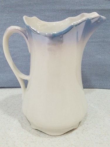 Vintage White Ceramic Creamer Pitcher With Bird Made In Germany Personal Size 4" - Picture 6 of 7