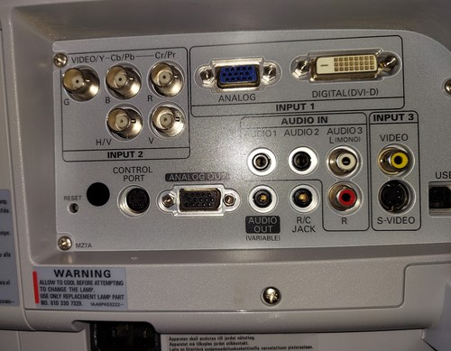 Sanyo PLC-XT21 Pro XtraX Multiverse Projector with Control Cable - 482 Hours - Photo 6/12
