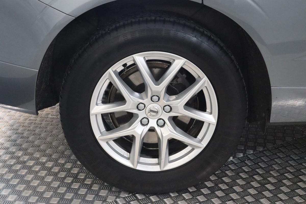 Volvo XC60 2,0 D4 190 Momentum aut.