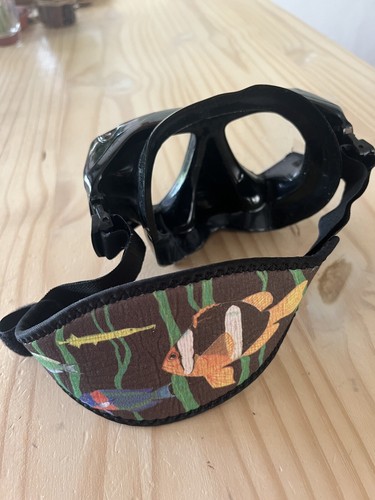 scuba max tempered black mask - Picture 3 of 6