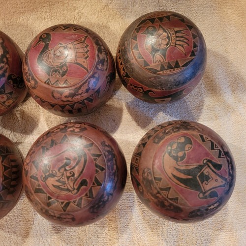 Set 6 sfere portagioie vintage in legno intagliato a mano arte indigena dipinte a mano - Foto 3 di 13
