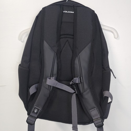Volcom Backpack Black Grindstone Skate D6512501 Adjustable Snap $60 Zip Pockets - Picture 6 of 9