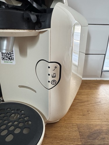 Cafetera crema Bosch Vivy 2 TAS1407GB usada en buen estado de funcionamiento. - Imagen 4 de 12