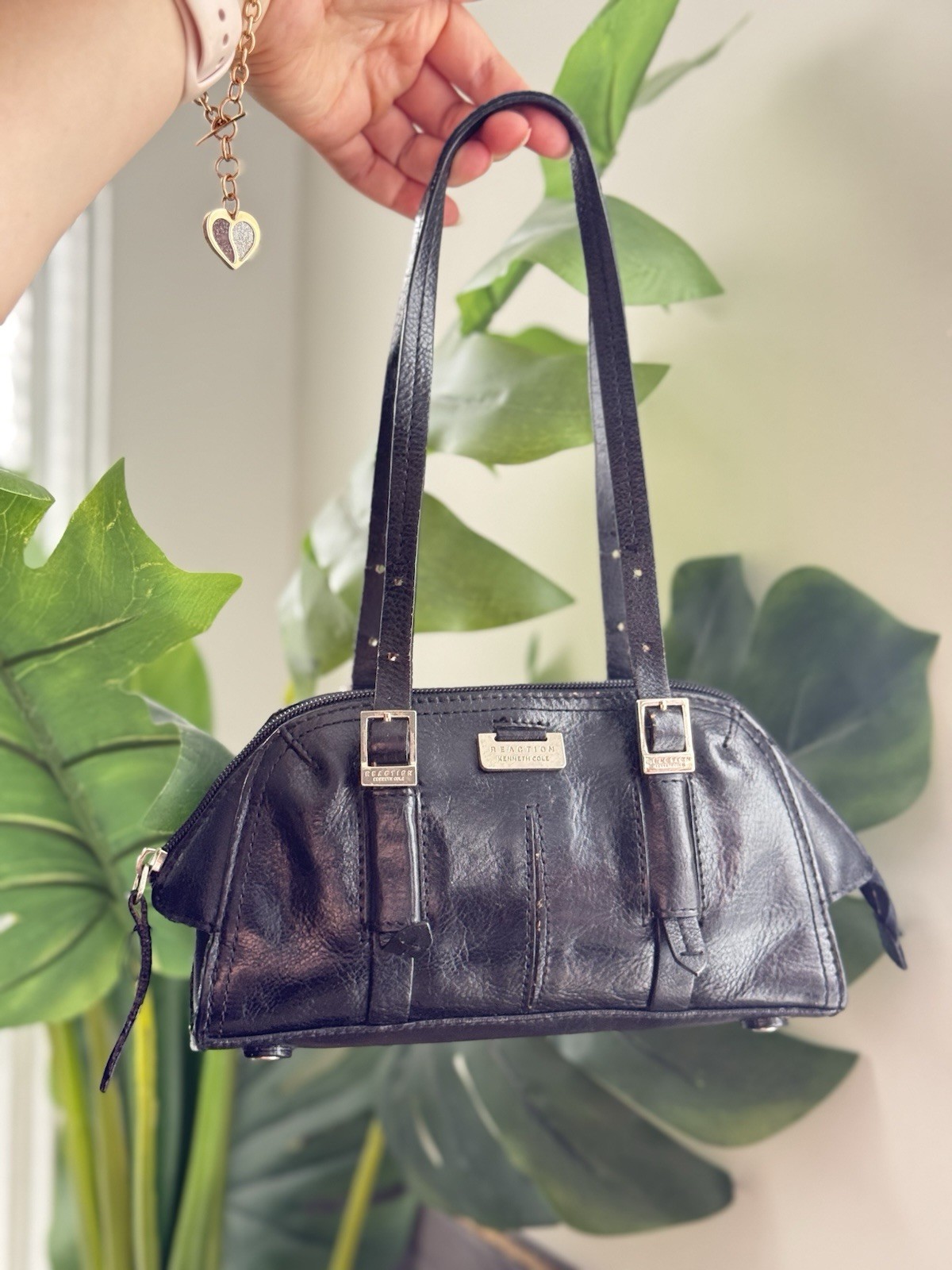 Kenneth Cole Reaction Vintage Y2K Black Mini Shoulder Bag Leather Look