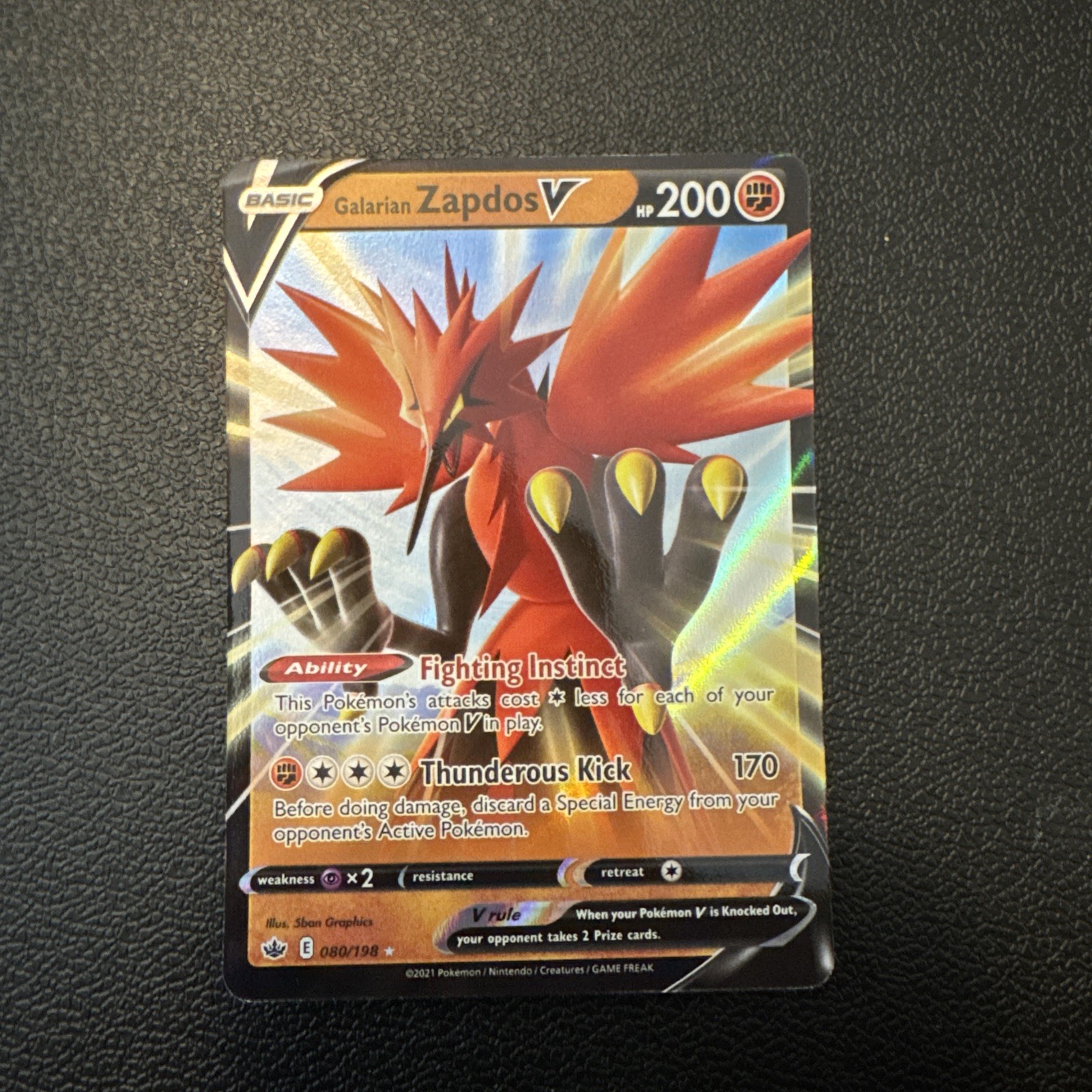Galarian Zapdos V 080/198 Ultra Rare Pokemon Chilling Reign NM