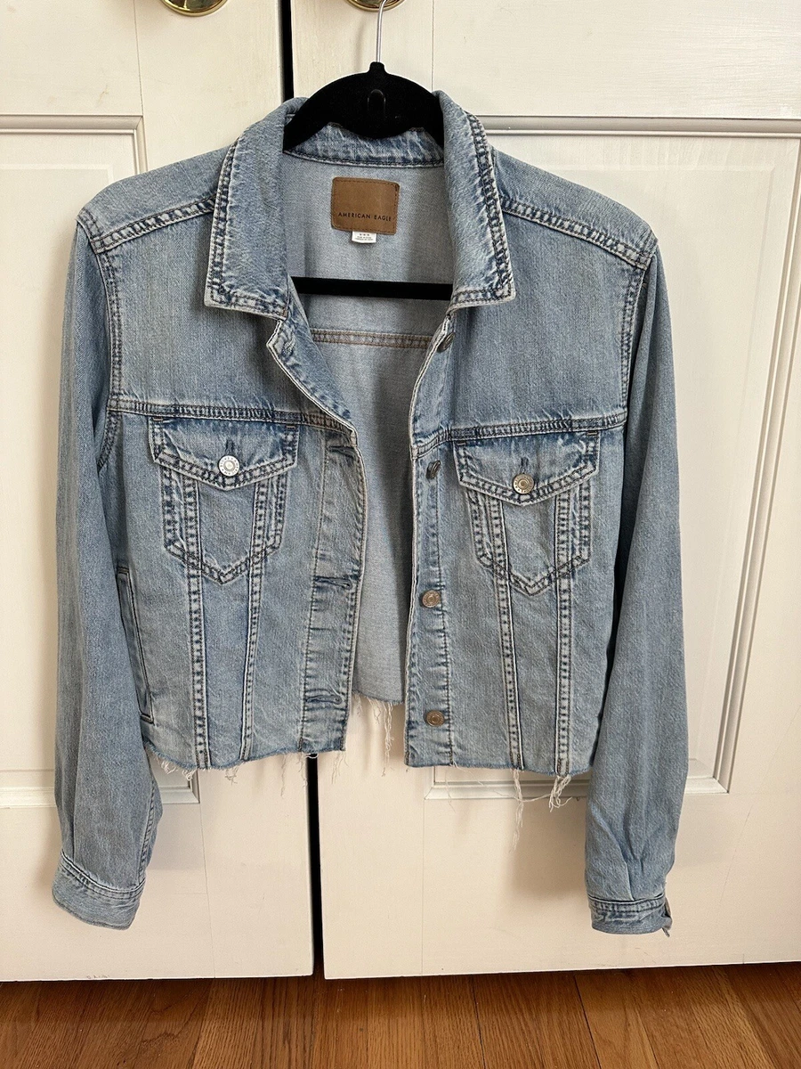 Short distressed cheap denim jacket