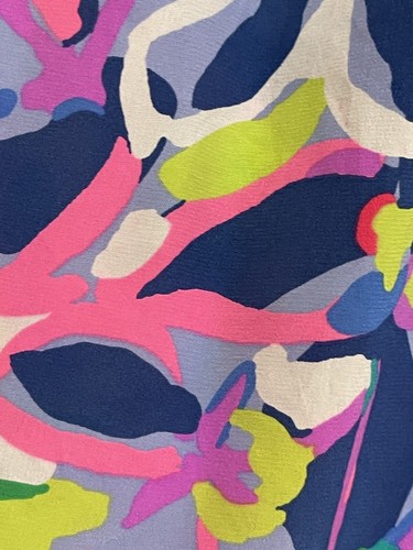 LILLY PULITZER BAILEY SLEEVELESS SILK TOP V-Neck Havin A Blast Size XS Relax Fit - Picture 7 of 9