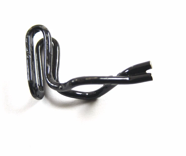 Clips para panel de puerta y moldura Ford - Se adapta a orificio de 5/16" - 3/4" de largo - Cantidad 25 - #110 Foto 2 de 3