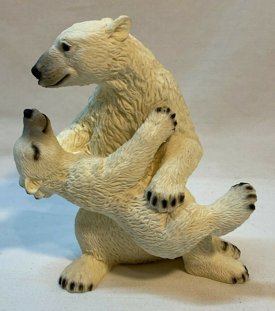 Castagna Made In Italy Polar Bears Figurine With Original Box