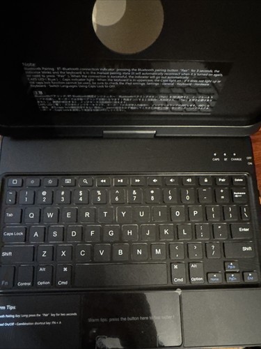 Wireless Keyboard iPad case - Picture 3 of 13