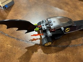 LEGO 7779 The Batman Dragster: Catwoman Pursuit Dragster Only No Minifig