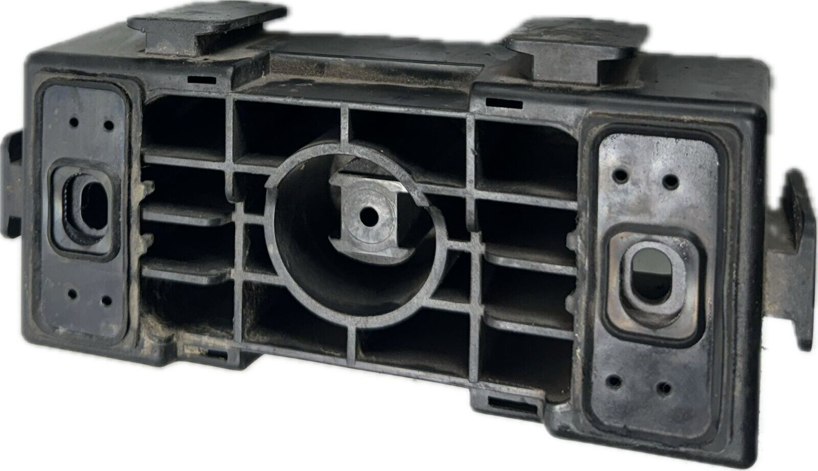 MERCEDES FRONT JACK PAD POINT SUPPORT BRACKET MOUNT A1666900134 OEM