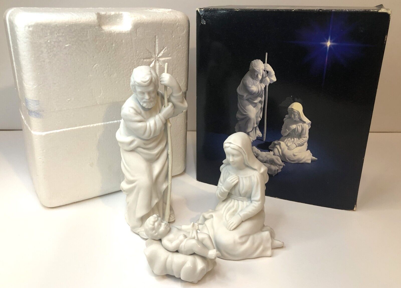 Avon Nativity Collectible 1981 Christmas White Porcelain Figurine Holy Family