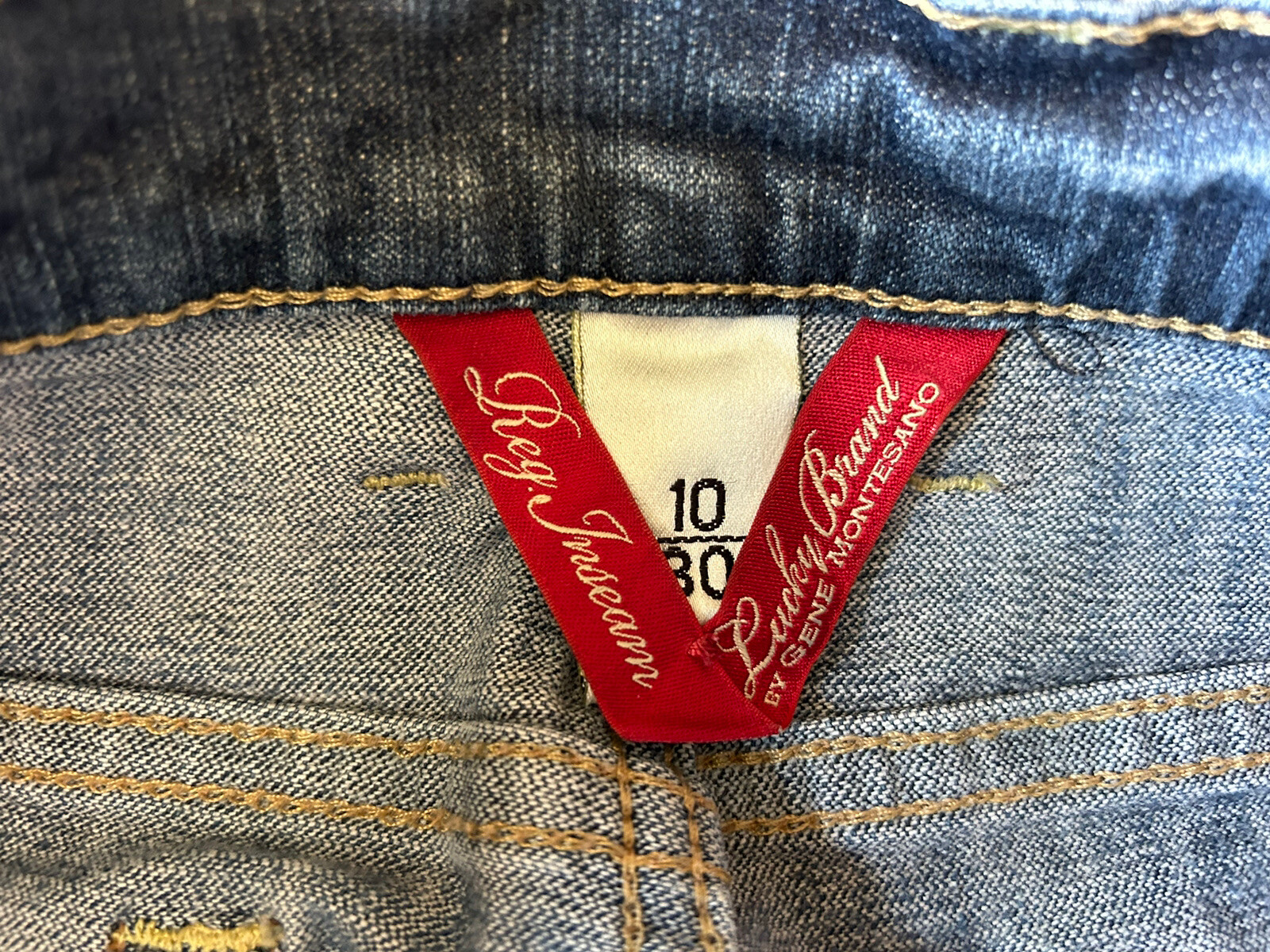 Jeans Lucky Brand Taille 28x32 - Denim Bleu, Boutonnage Fly, Occasion Très Bon état (USA)