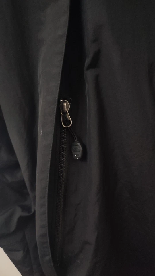 The North Face Active Hyvent Jacket (Rare) | Size M - Image 4 of 4