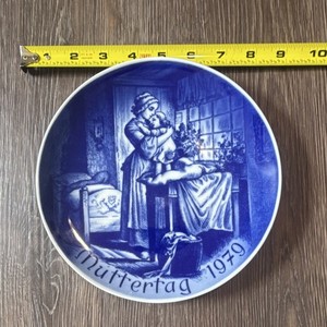 Bareuther Collector Plate 1979 Mother's Day Blue/White Bavaria