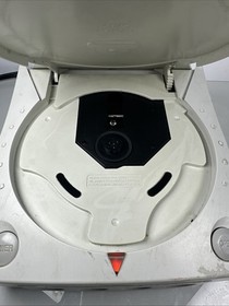 SEGA Dreamcast Home Console - White Console Only HKT-3020 Turns On READ