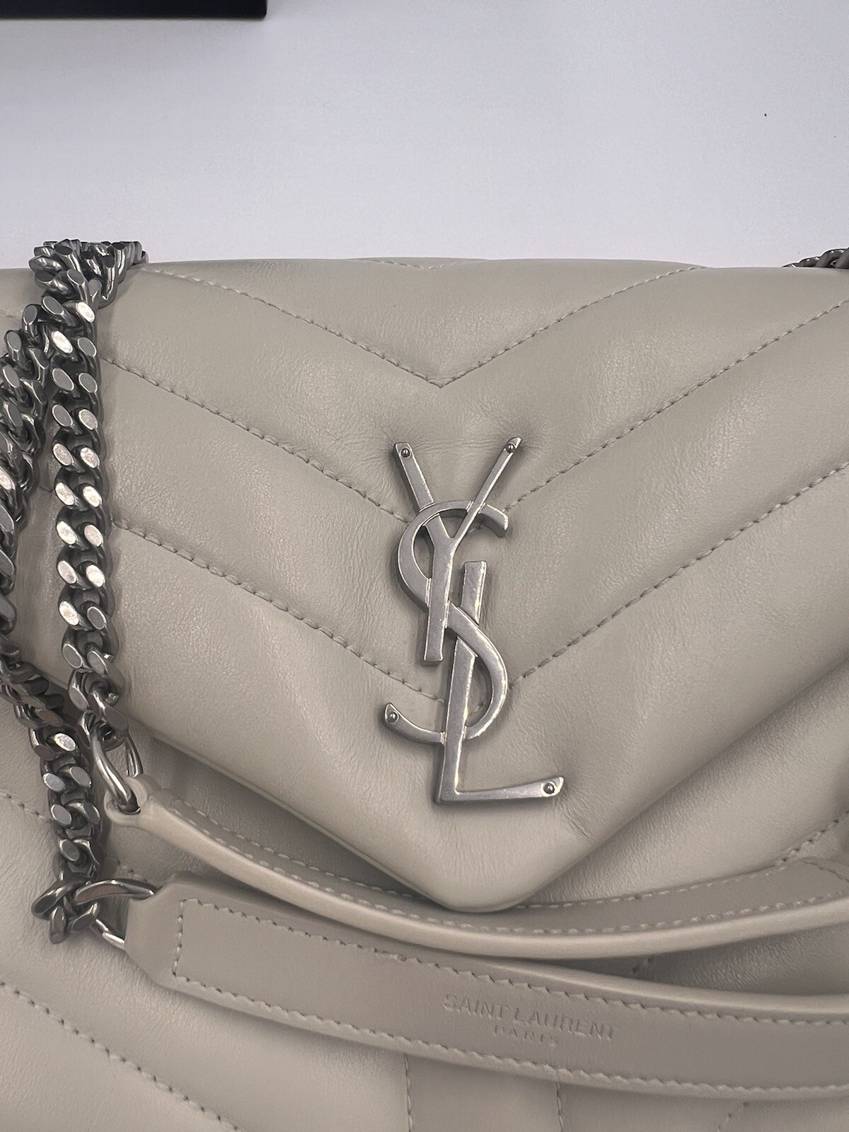 SAINT LAURENT Borsa YSL Loulou piccola bianca vintage