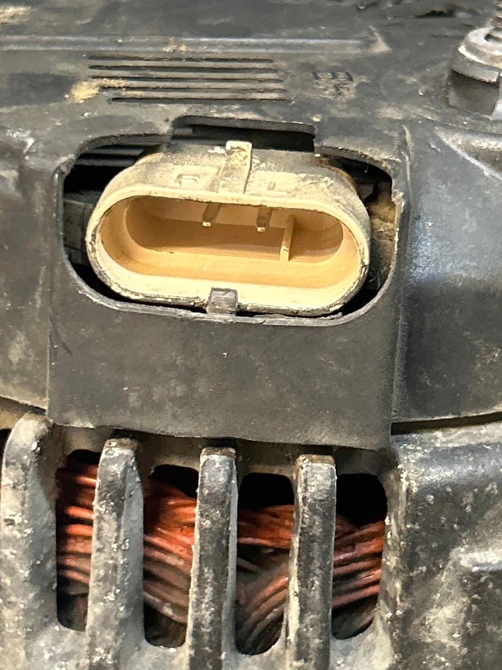 Fits 2005-2006 Chevrolet Equinox, Alternator, OEM:15279852 — 第 2/3 张图片