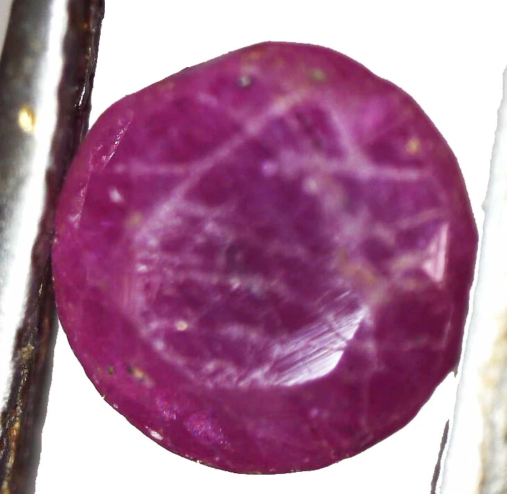 Natural Ruby 0.3 Cts Natural Faceted Loose Gemstone - not treated - Image 3 of 4