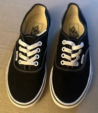 Vans Women’s 6 Men’s 4.5 Authentic Classic Sneakers Unisex Canvas Shoes Black