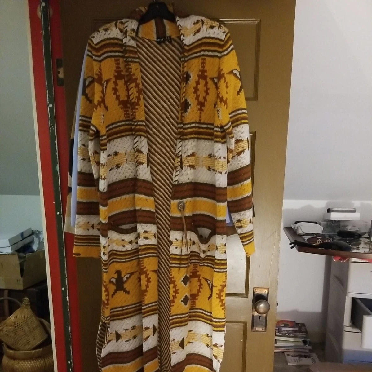 Sweeper sweater clearance