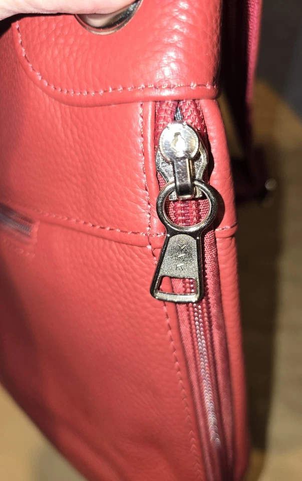 Roma Leather Concealed Carry Crossbody Purse Red Flap Front Zipper Enclosure - Image 3 of 4