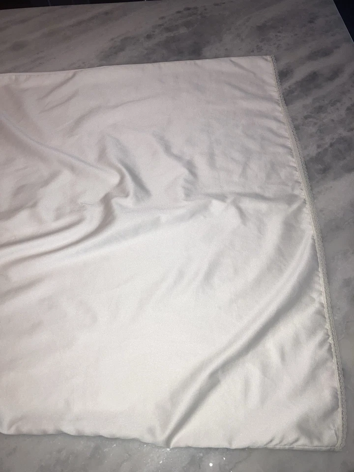 Vintage Victoria Secret Gold Label Bridal Set M Maxi Gown + Robe Lace Pearl - Image 3 of 4