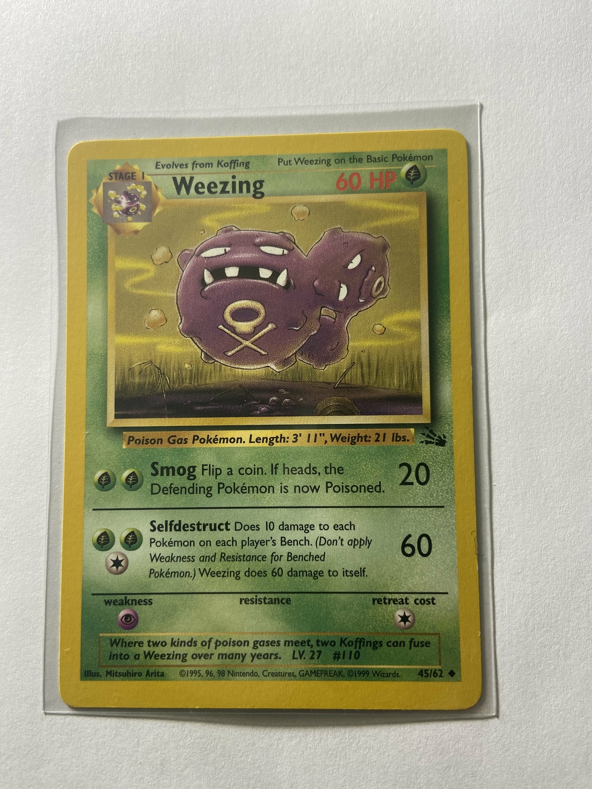 Weezing Fossil near mint condition ENGLISH  45/62